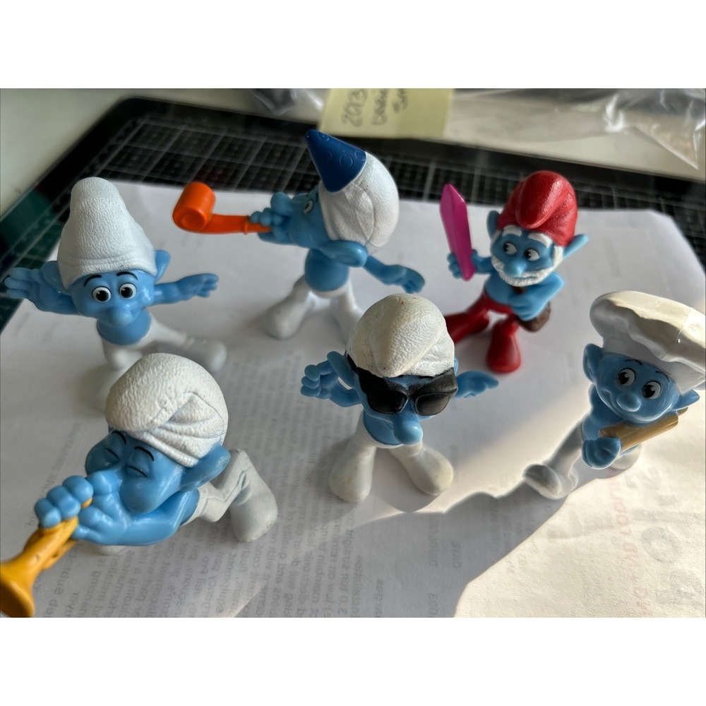Lot Of 6 SMURFS McDonald's PVC Figures - Peyo 2013